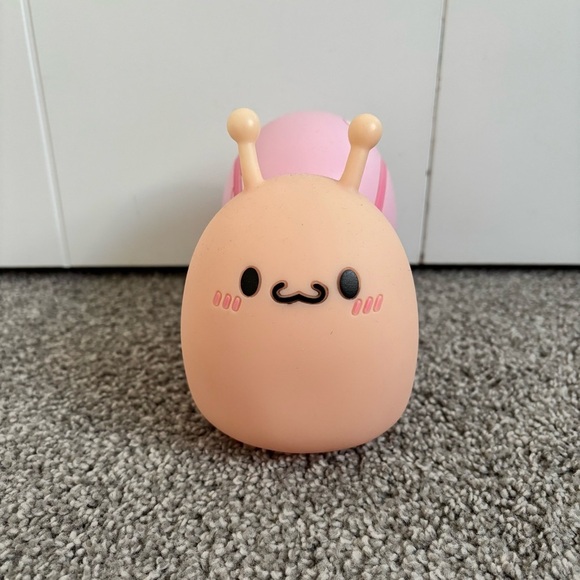 Smoko Other - Smoko Cute Snail Light